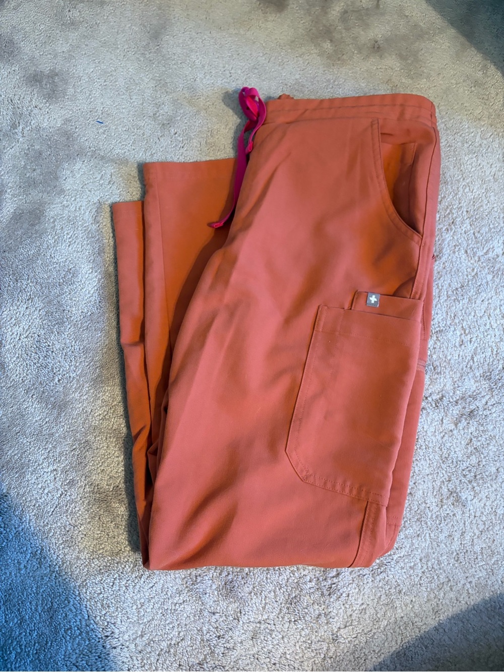 Figs Yola Technical Terracotta Scrub Pants Size M